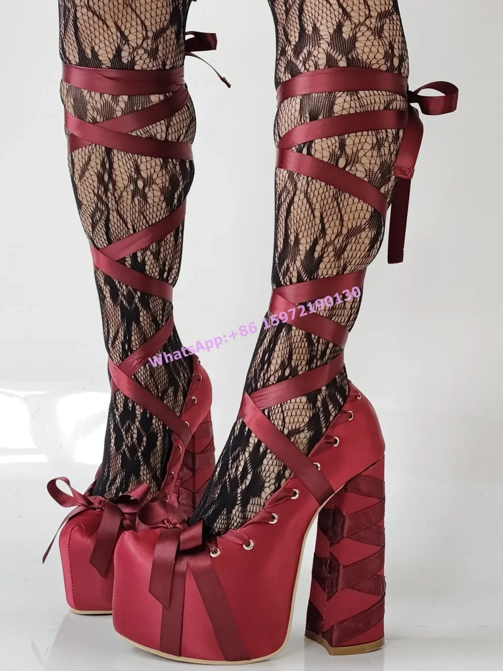 Ribbon Tie Heel - 女性用の赤いサテンリボンプラットフォームパンプス,クロス,レースアップ,厚手のヒール,丸いつま先,ロリータシューズ,ファッショナブルなランウェイ,しっかりとした甘い靴