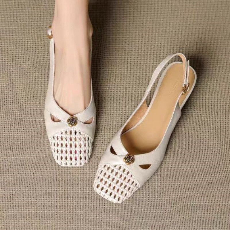 Women Shoes Sandals - レディース フレンチスタイル クローズドトゥ サンダル、チャンキーヒール、多用途な編み込みシューズ、2026年夏 ホロー 通気性