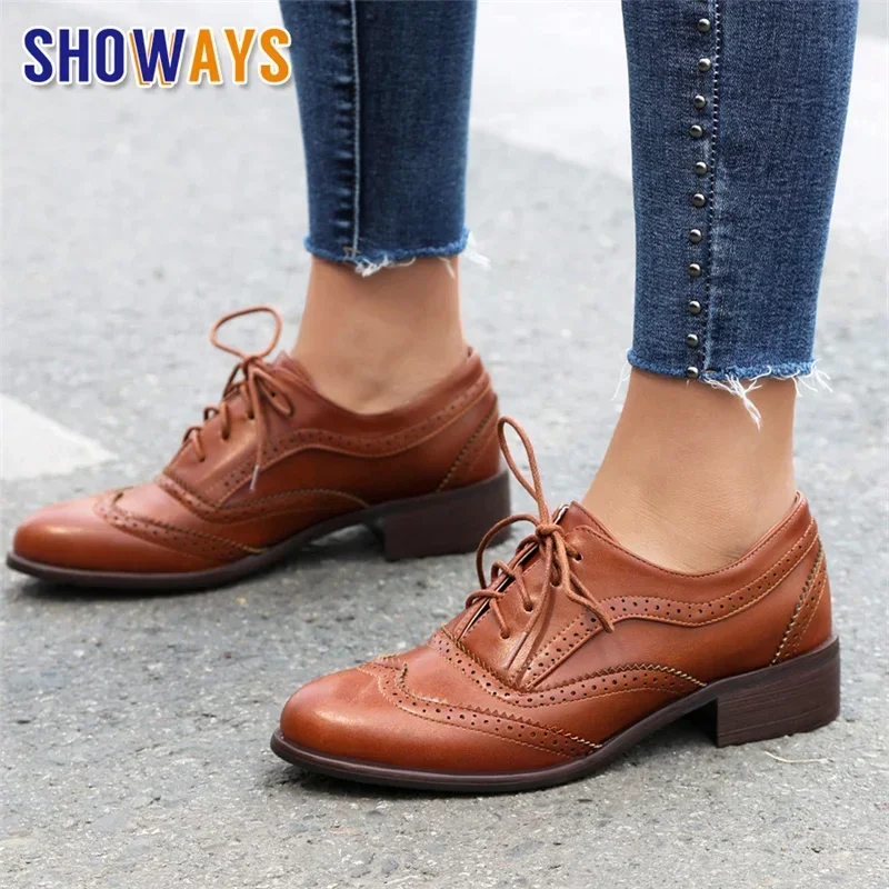 Oxford Lace Up Women - 英国風フラットシューズ レディース オックスフォード ミドルスクエアヒール ホワイト ブラウン