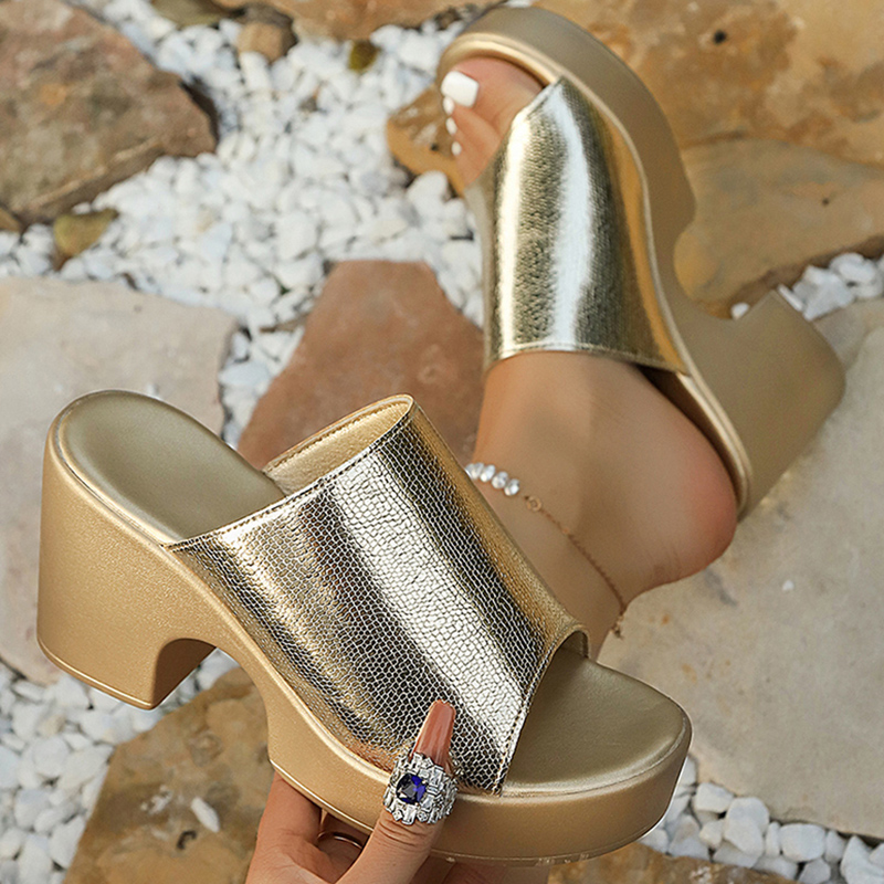 ファッションゴールドシルバーチャンキープラットフォームサンダ - Metallic Heel Sandal のレビューと価格