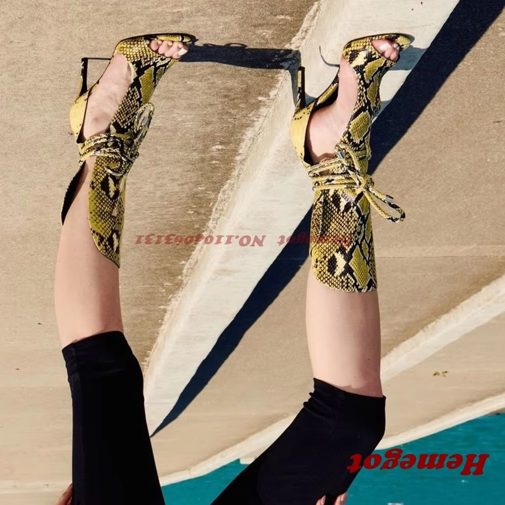 イエロースネークプリントグラディエーターサンダル、ピープトウ - Women'S Shoes Yellow のレビューと価格