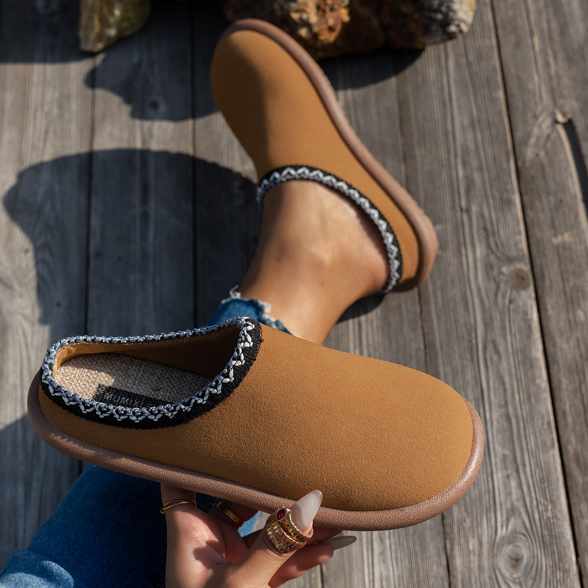 レディース 2025 刺繍入りスリッパ エスニックスタイル  - Women'S Shoes In Wide Width のレビューと価格