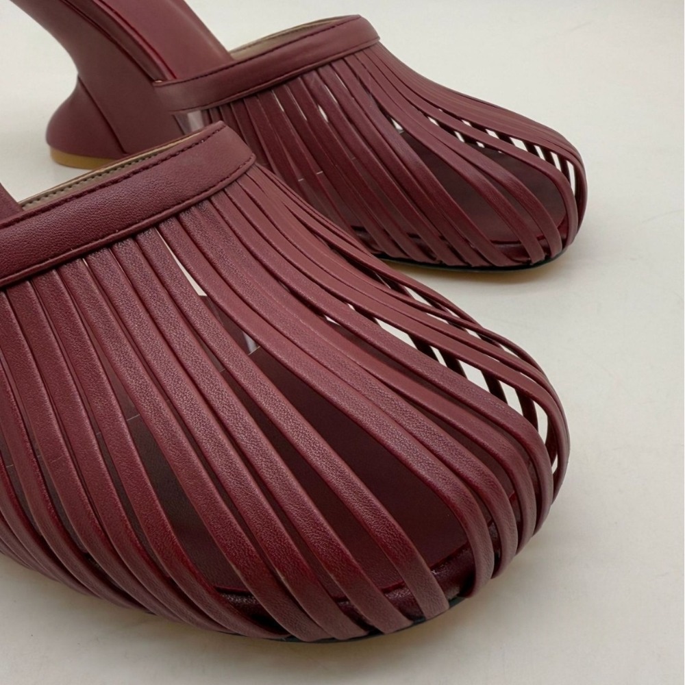 2026年夏 レディース メタリックストラップ カットアウト - Metallic Heel Sandal のレビューと価格