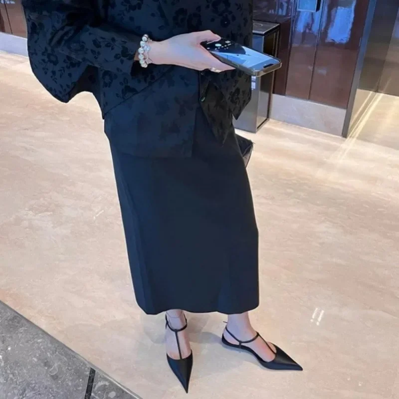 女性のためのセクシーな先のとがったつま先のサンダル、快適なロ - Women Shoes Ysl のレビューと価格