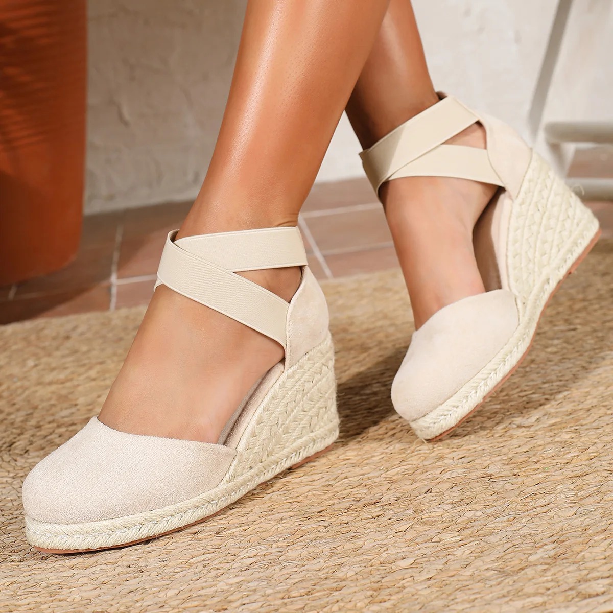 カバートゥ レディース エスパドリーユ ウェッジ サンダル  - Espadrille Wedge Shoes のレビューと価格