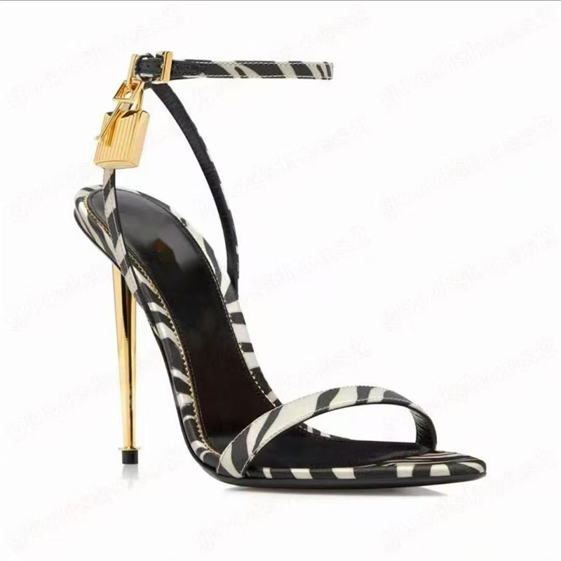バックルストラップソリッドカラーキーロック装飾レディースサン - Platform Mule Heel のレビューと価格