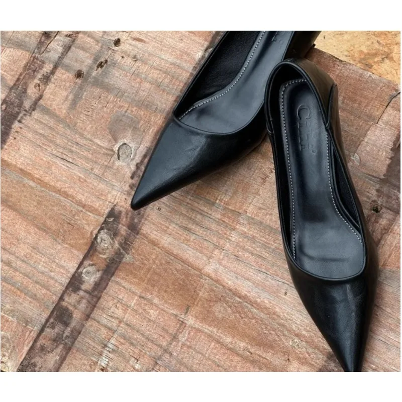 2024 女性のセクシーなハイヒールバーガンディヌードパンプ - Platform Mule Heel のレビューと価格