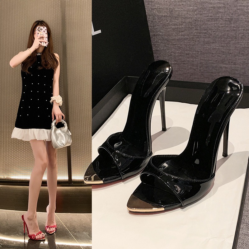 2026年新作 メタルポイントセクシーなスティレットヒールス - Platform Mule Heel のレビューと価格