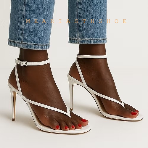 ベージュブラッククロスストラップフリップフロップグラディエー - Platform Mule Heel のレビューと価格