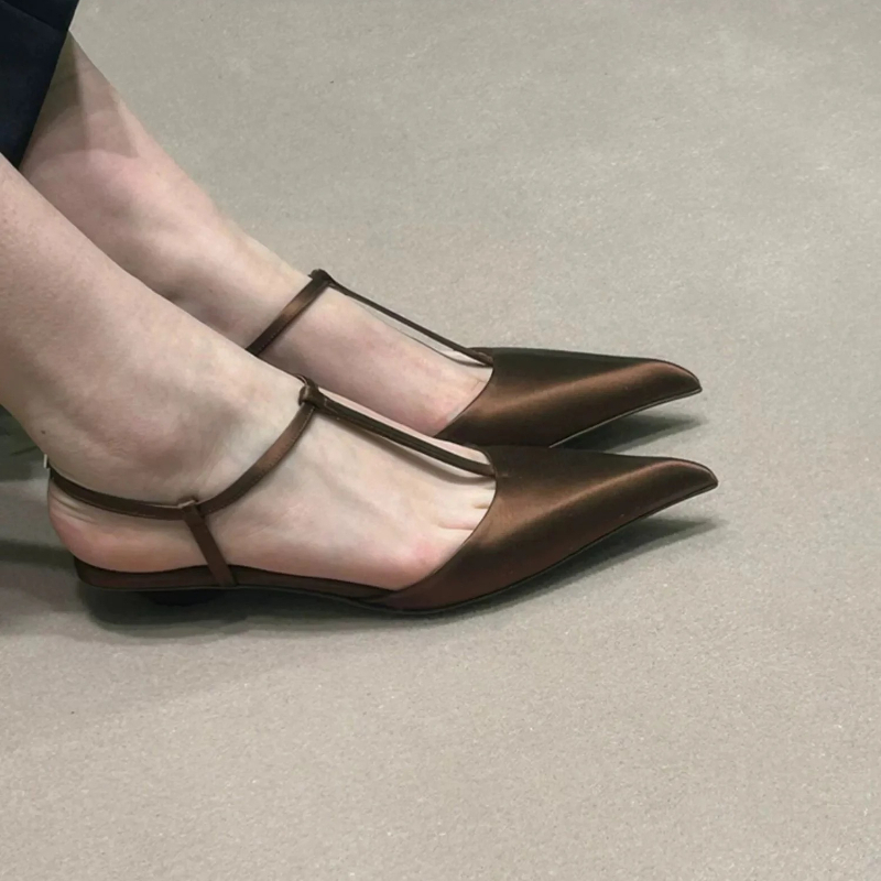 女性用靴 セクシーなポインテッドトゥ レディースサンダル 快 - Women Shoes Sandals のレビューと価格