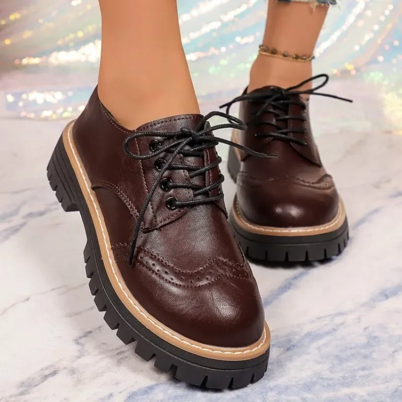 女性用クラシックプラットフォームオックスフォードシューズ、ス - Oxford Lace Up Women のレビューと価格