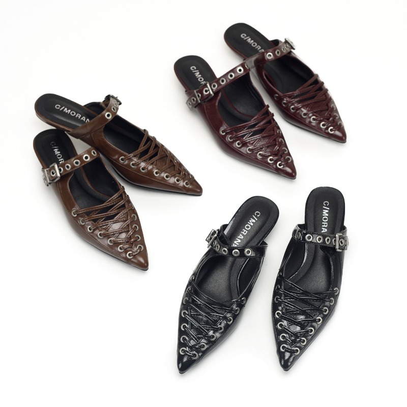 ポインテッドトゥレースアップ女性用スリッパ夏用PUレザーロー - Women Shoes Sandals のレビューと価格